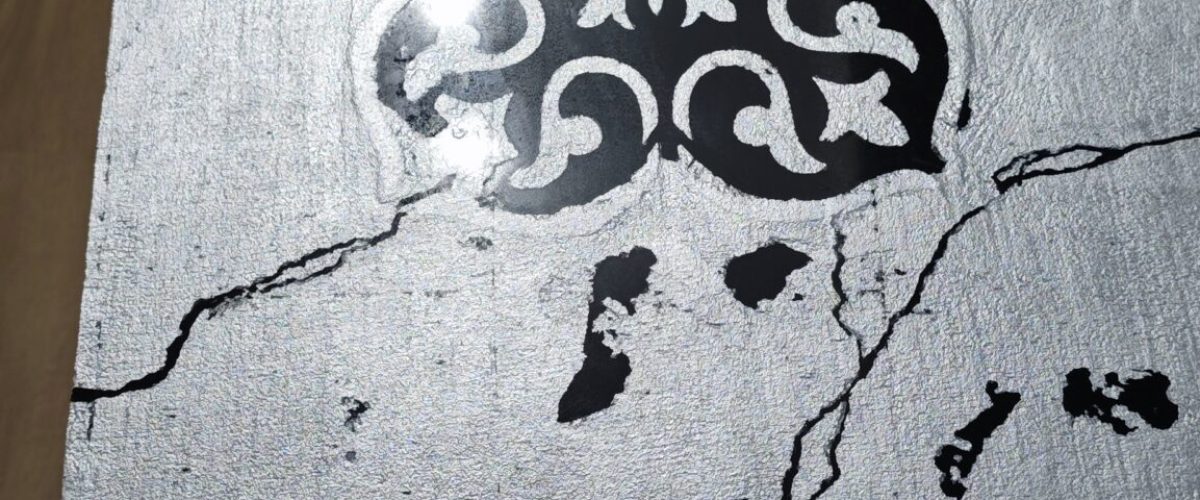 Encimera hecha con la técnica de Pan de Plata